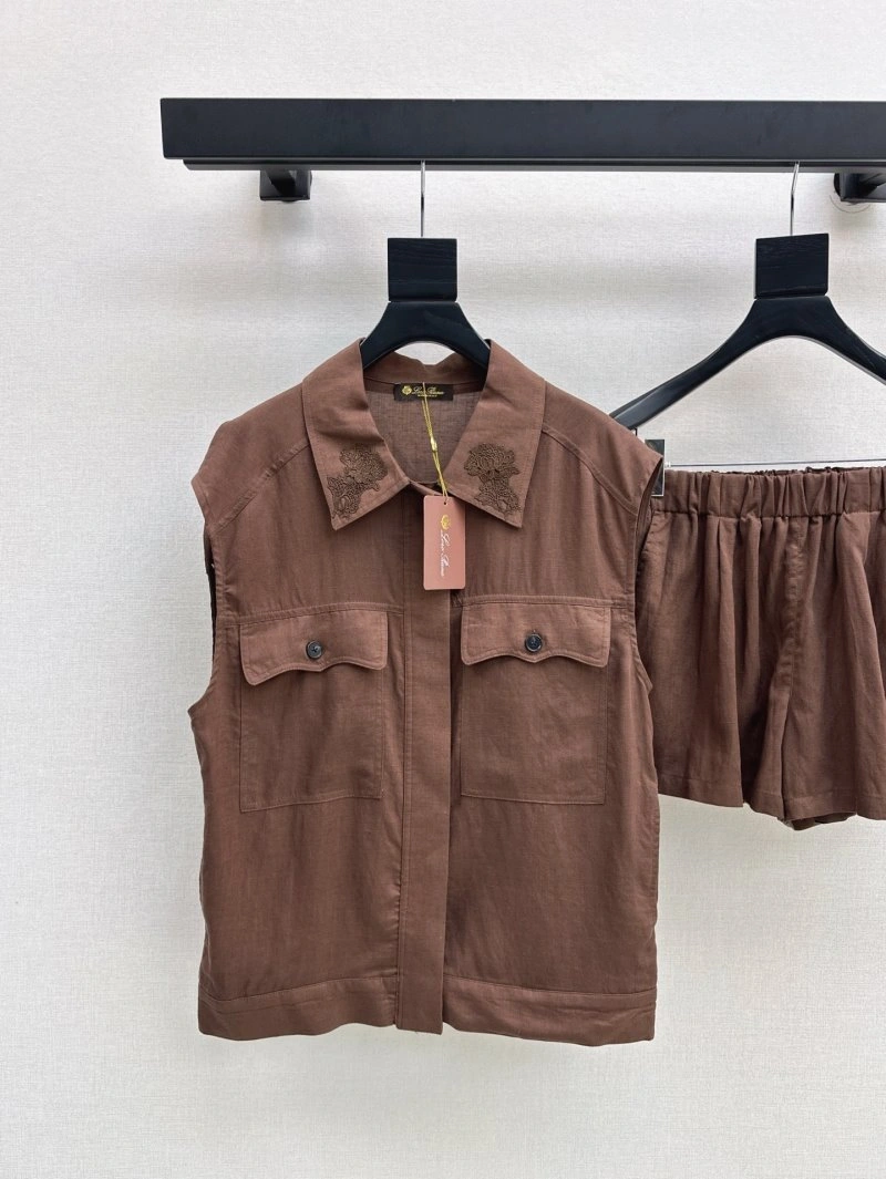 Unisex Loro Piana Short Suits 149404