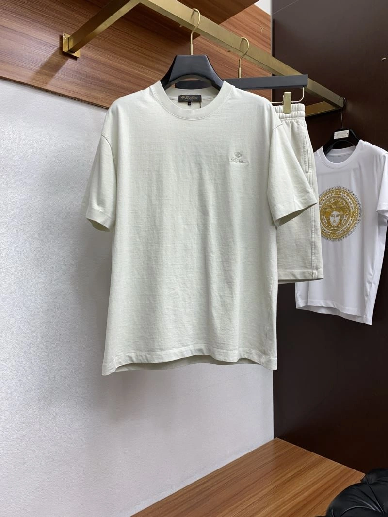 Loro Piana Short Suits Unisex 160302