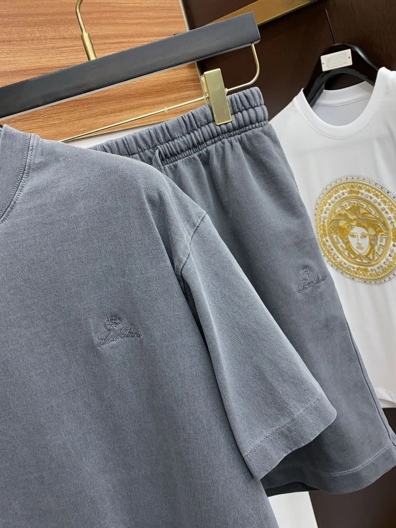 Loro Piana Short Suits OdorResistant 160363