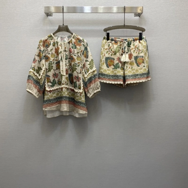 Trendsetting Loro Piana Short Suits 154715