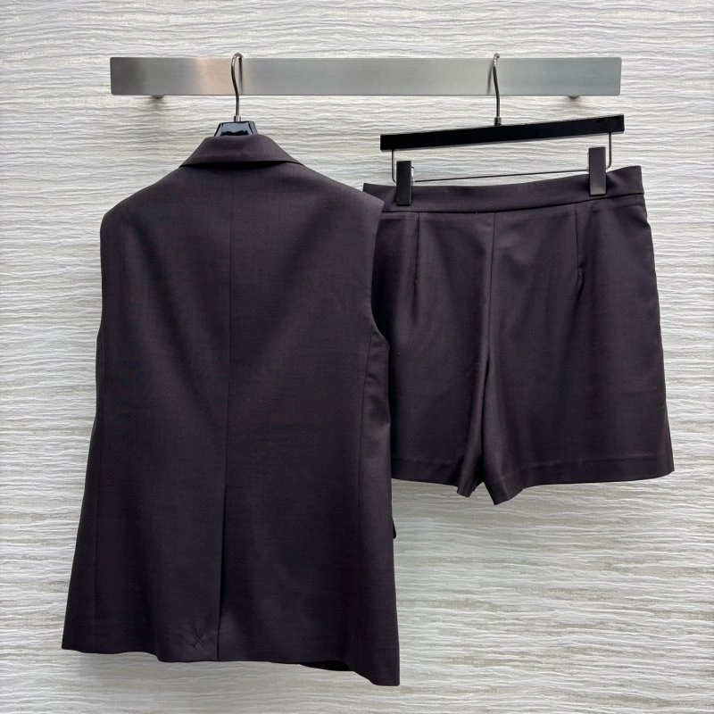 Loro Piana Short Suits EyeCatching 154713
