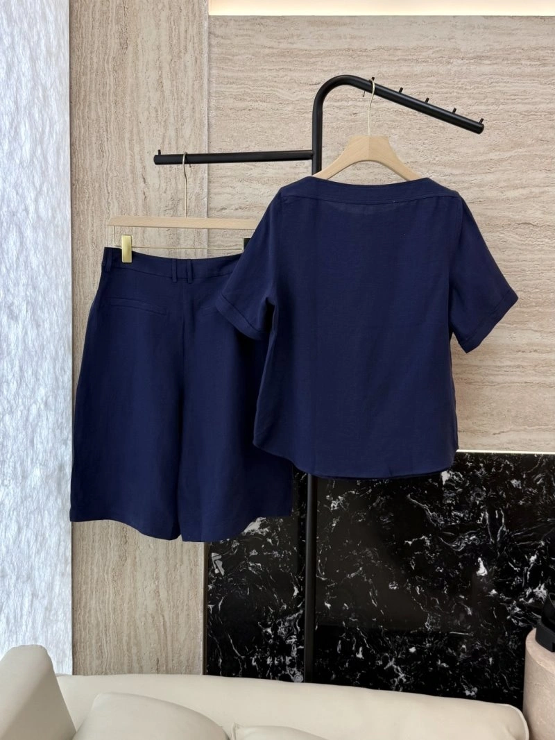 Loro Piana Short Suits UrbanStyle 153078