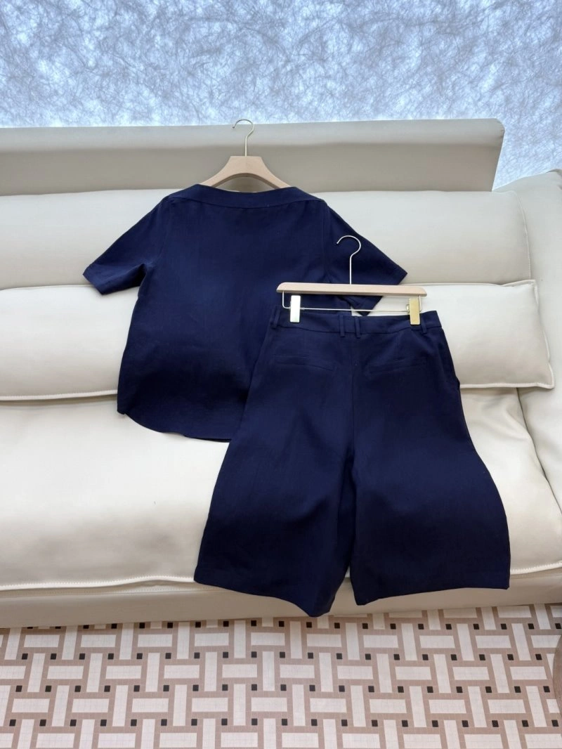 Loro Piana Short Suits UrbanStyle 153078