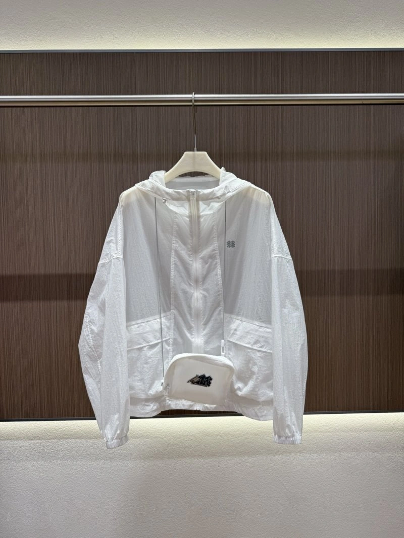 Loro Piana Sunscreen Jacket Supportive 154695
