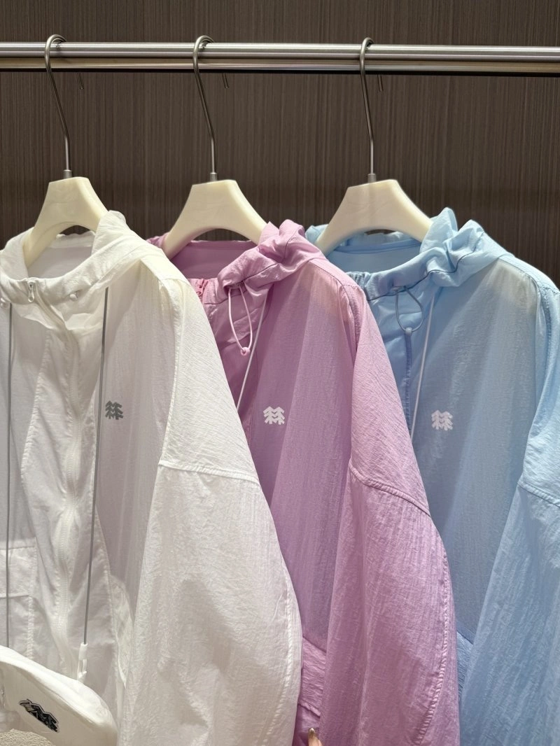 Loro Piana Sunscreen Jacket Supportive 154695
