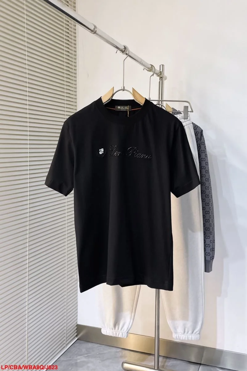 Loro Piana T-Shirts Comfortable 164073