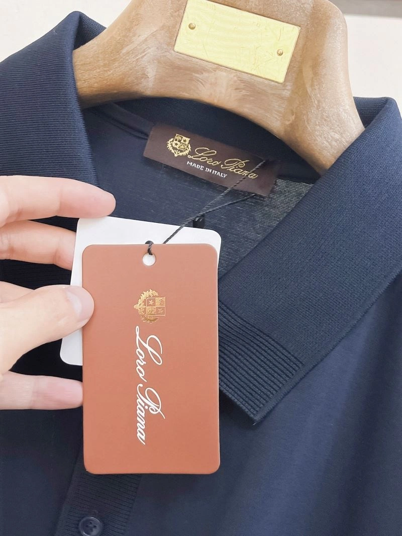 UrbanChic Loro Piana T-Shirts 162556