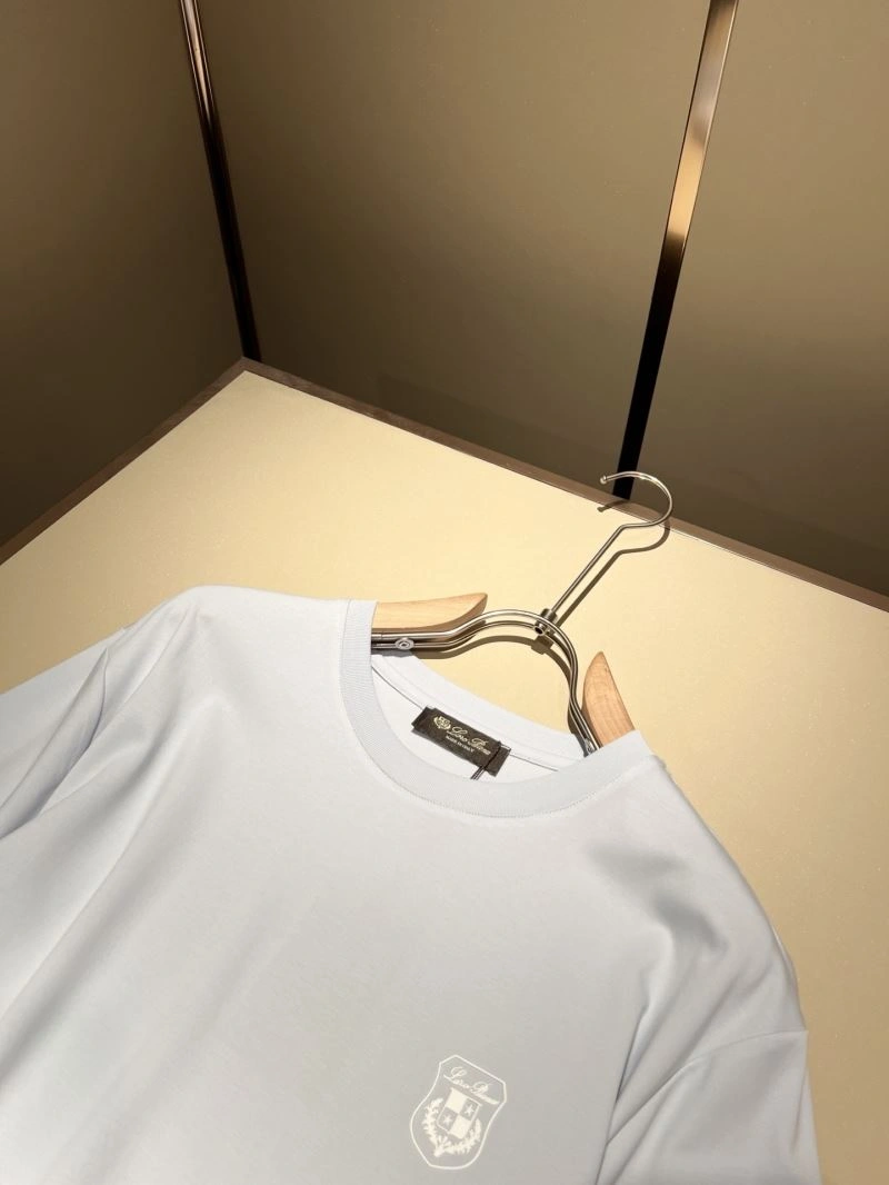 Loro Piana T-Shirts Chic 161477