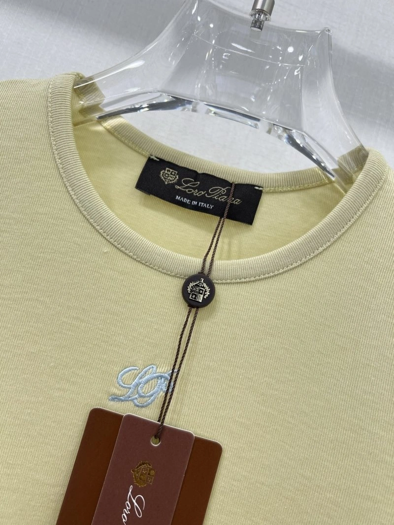 Loro Piana T-Shirts ZipUp 154706