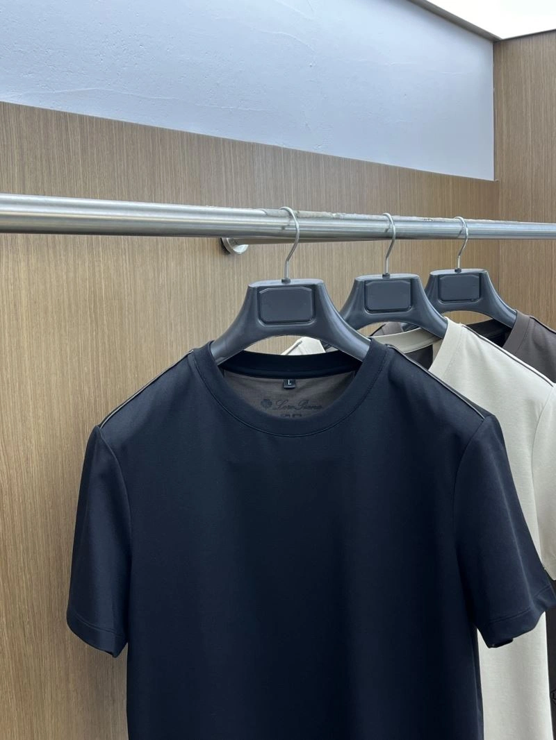 WellDesigned Loro Piana T-Shirts 159170