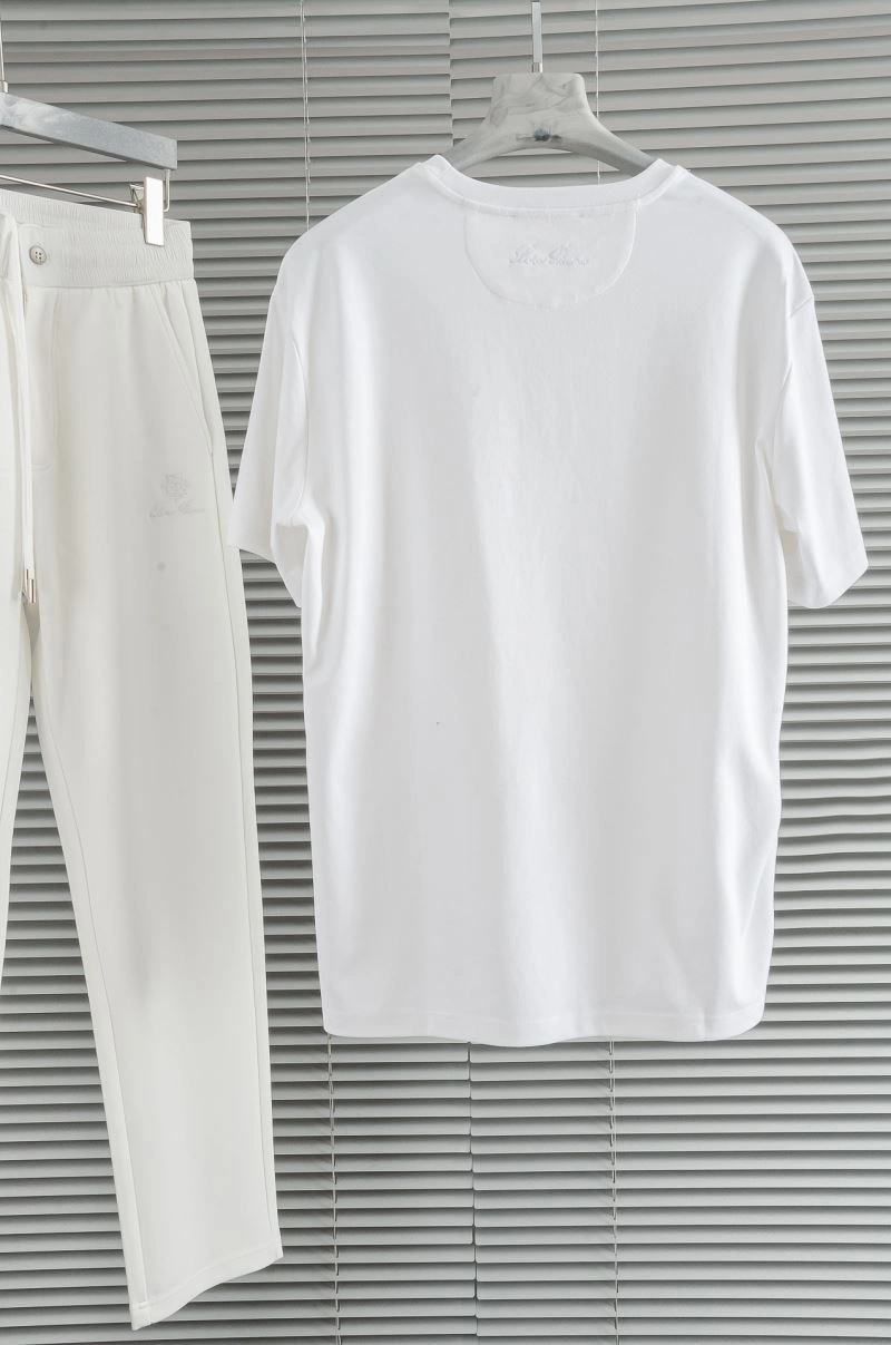 Loro Piana T-Shirts UrbanChic 159147