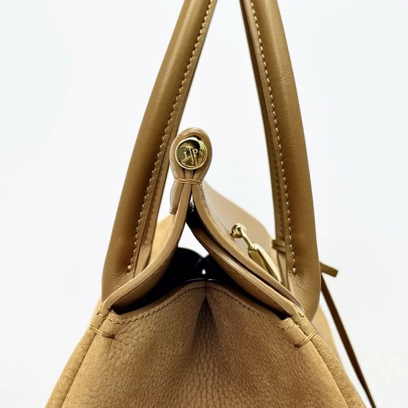Casual Loro Piana Top Handle Bags 44112