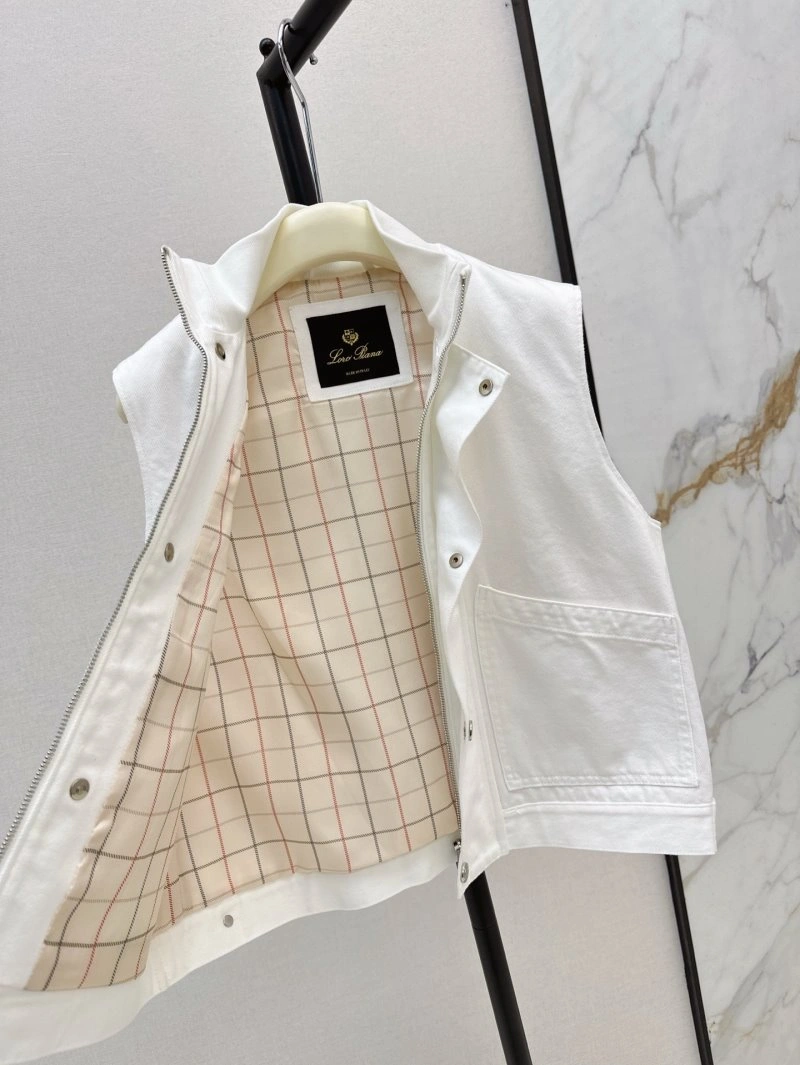 Lightweight Loro Piana Vest 149381