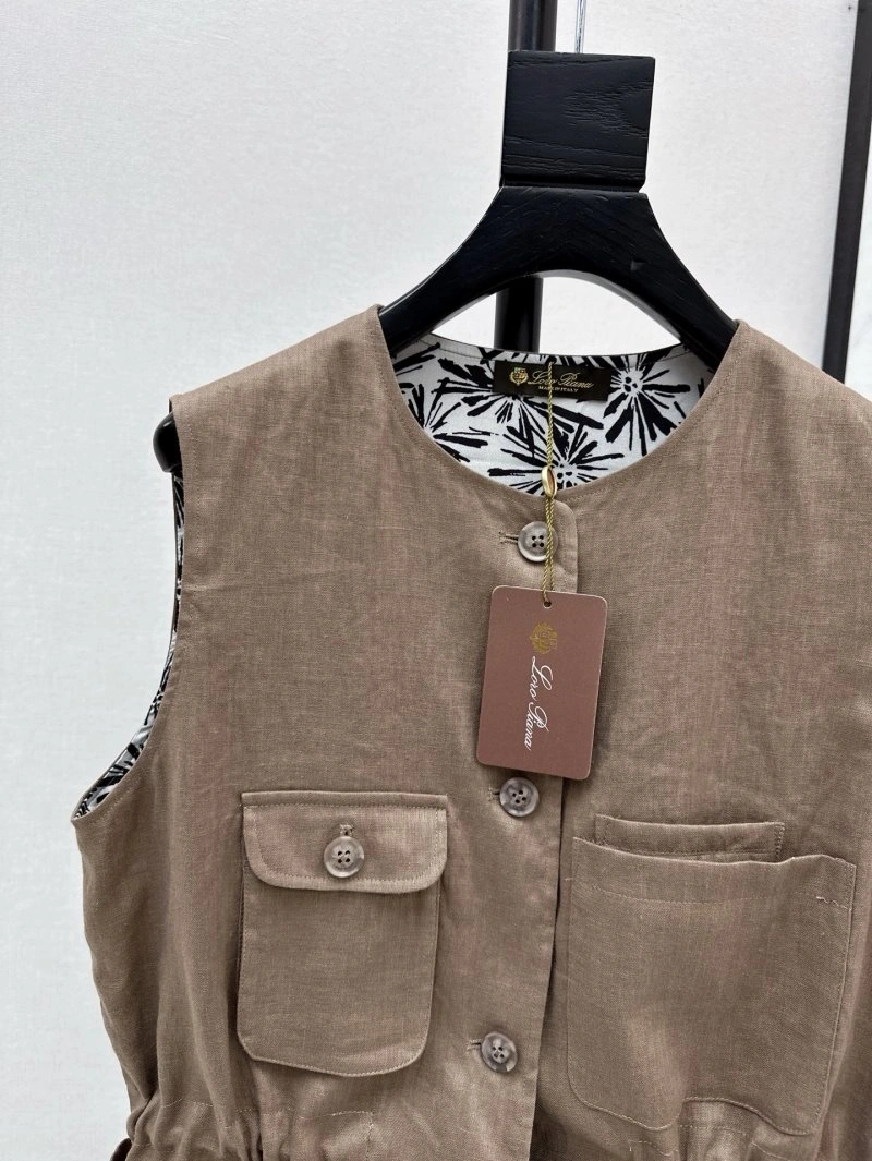 ModernLook Loro Piana Vest 149382