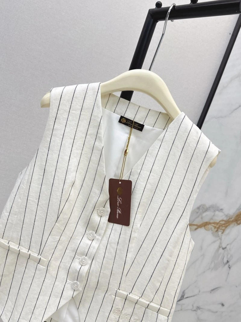 Loro Piana Vest Minimalist 149376