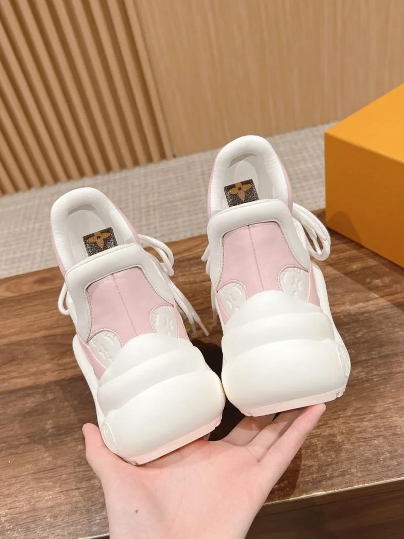 WaterResistant Louis Vuitton Archlight Shoes 32459