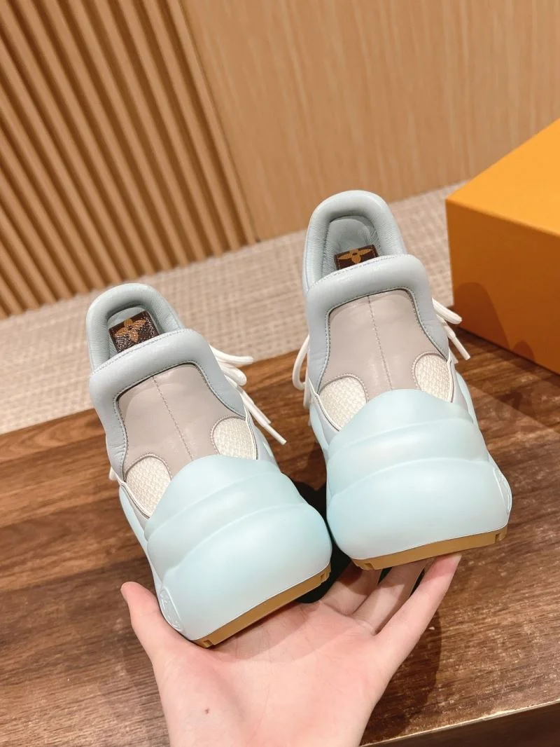 Elegant Louis Vuitton Archlight Shoes 32458