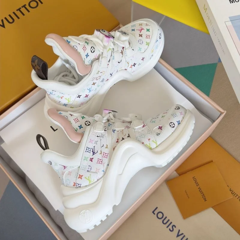 Cozy Louis Vuitton Archlight Shoes 32014