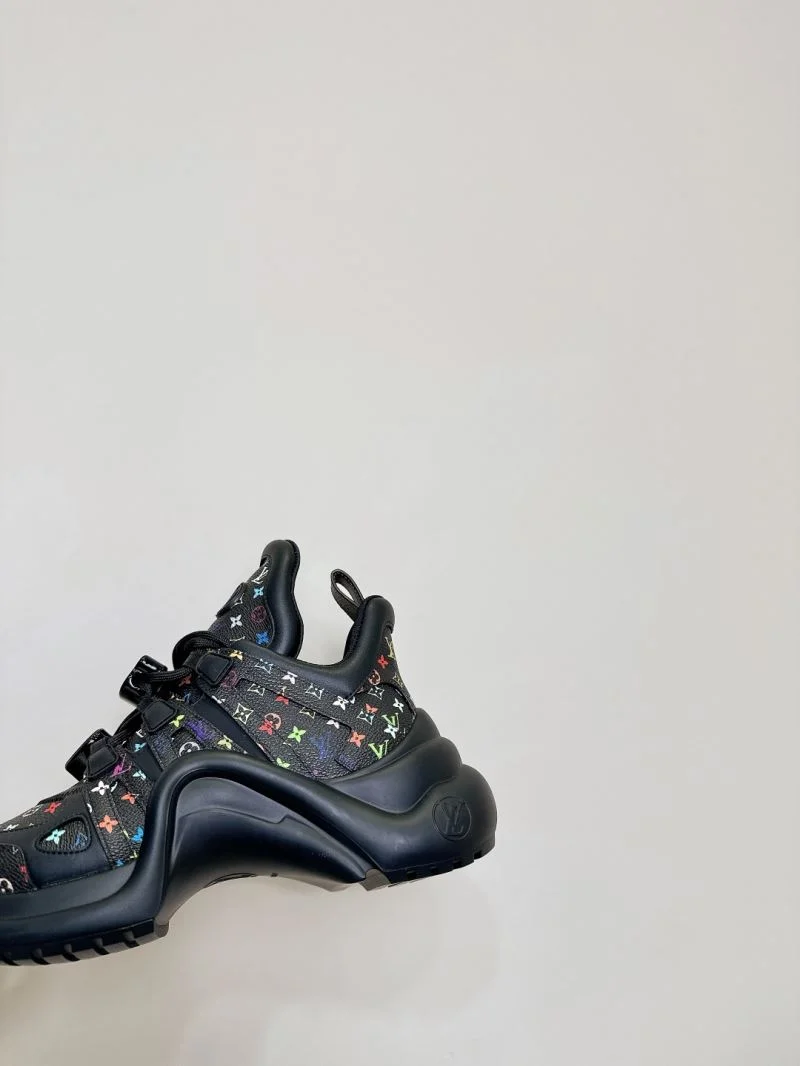 Stylish Louis Vuitton Archlight Shoes 32011