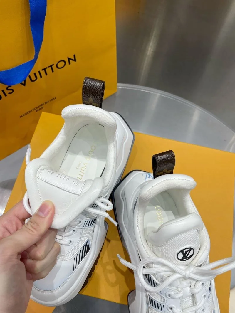 Flexible Louis Vuitton Archlight Shoes 31359