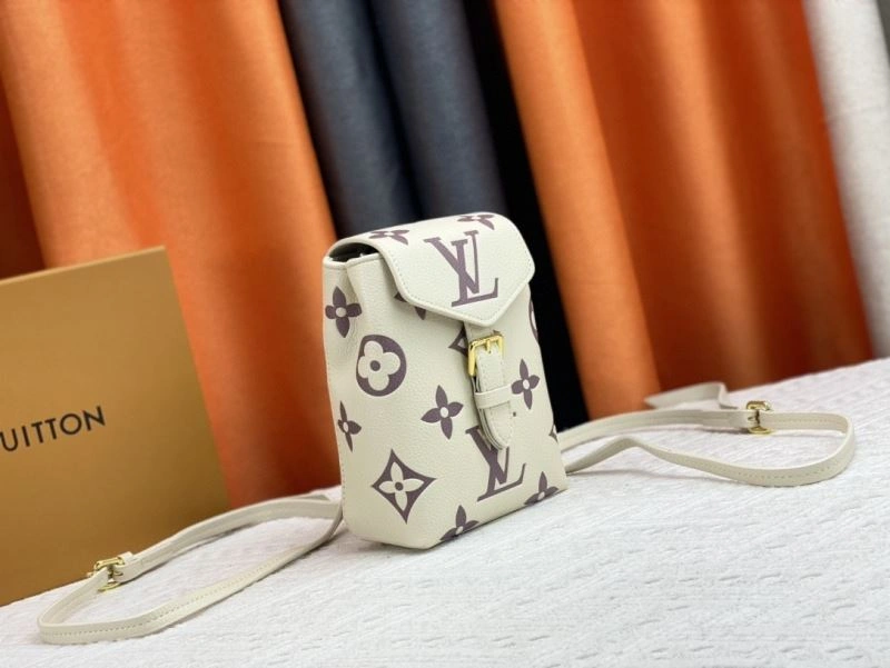 FreshLook Louis Vuitton Backpacks 80497