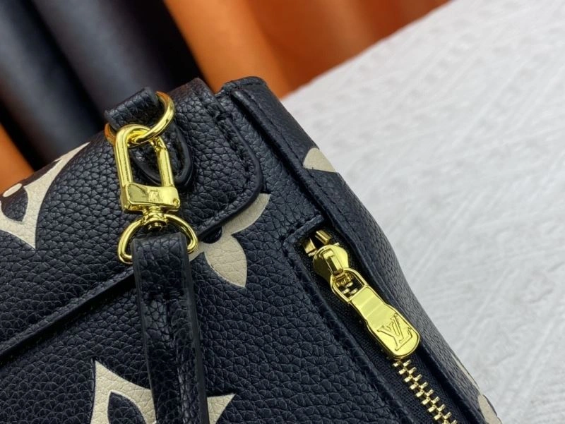 Louis Vuitton Backpacks TimelessDesign 80496