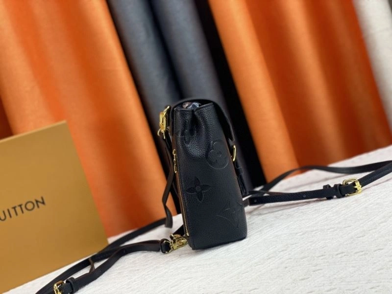 Louis Vuitton Backpacks SportInspired 80515
