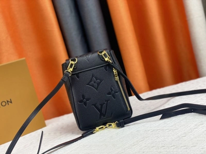 Louis Vuitton Backpacks SportInspired 80515