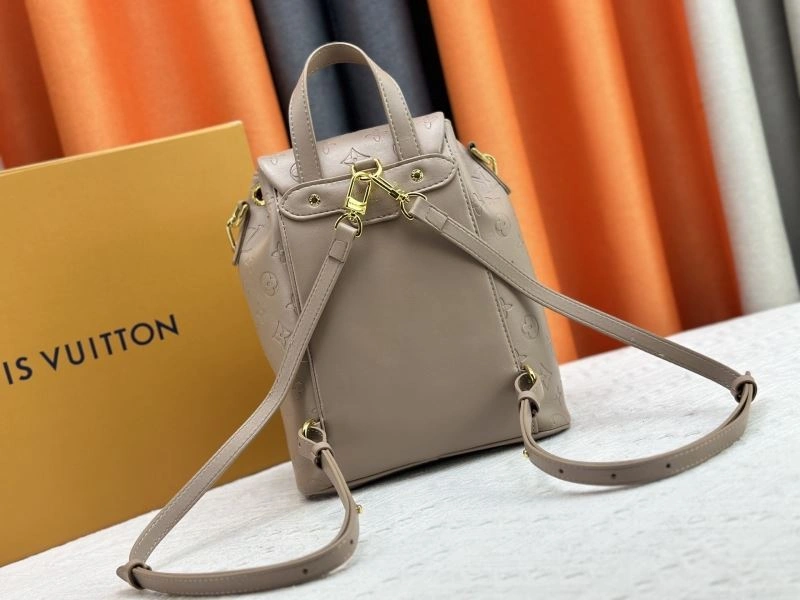 StreetReady Louis Vuitton Backpacks 80479