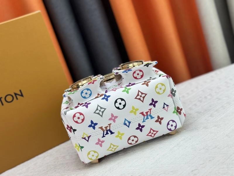 Casual Louis Vuitton Backpacks 80480