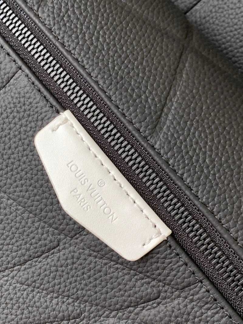 Louis Vuitton Backpacks Resilient 94445