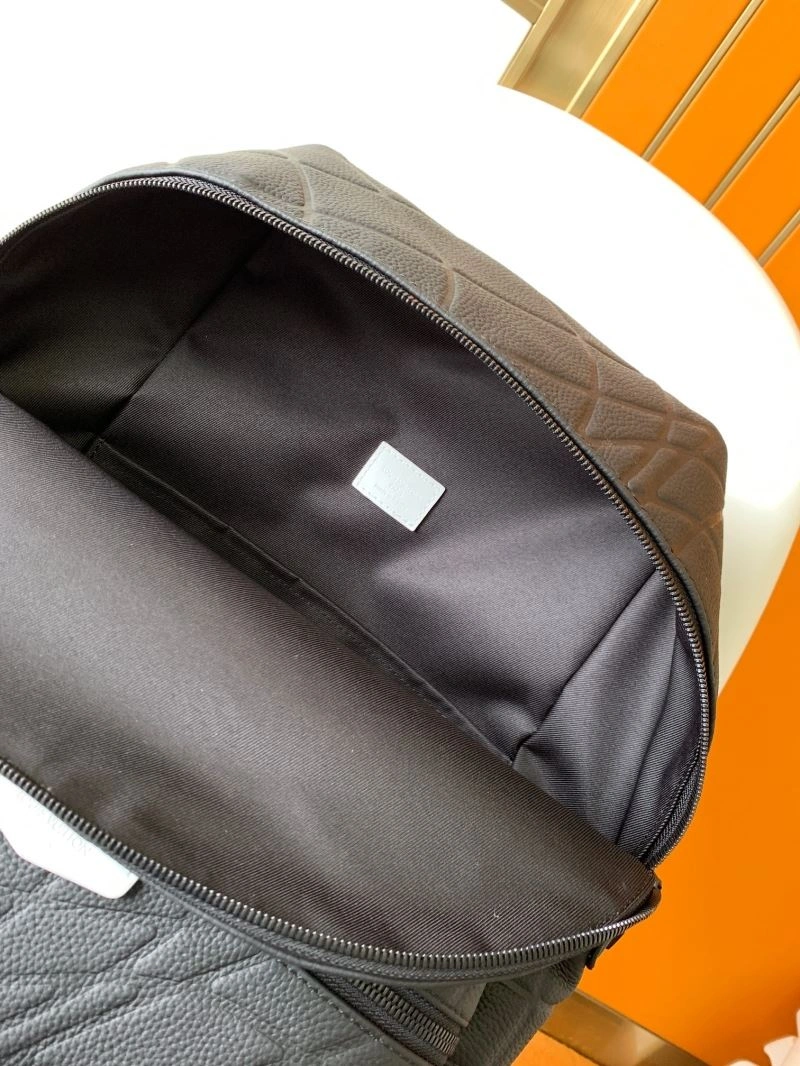 Louis Vuitton Backpacks Resilient 94445