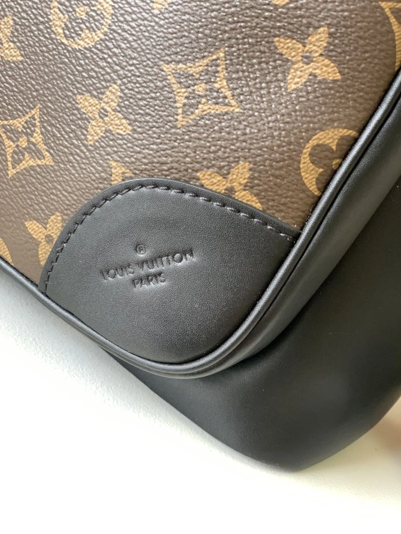 ZeroBulk Louis Vuitton Backpacks 94465