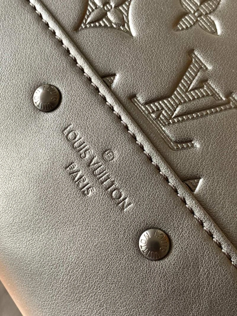 Louis Vuitton Backpacks Refined 94425