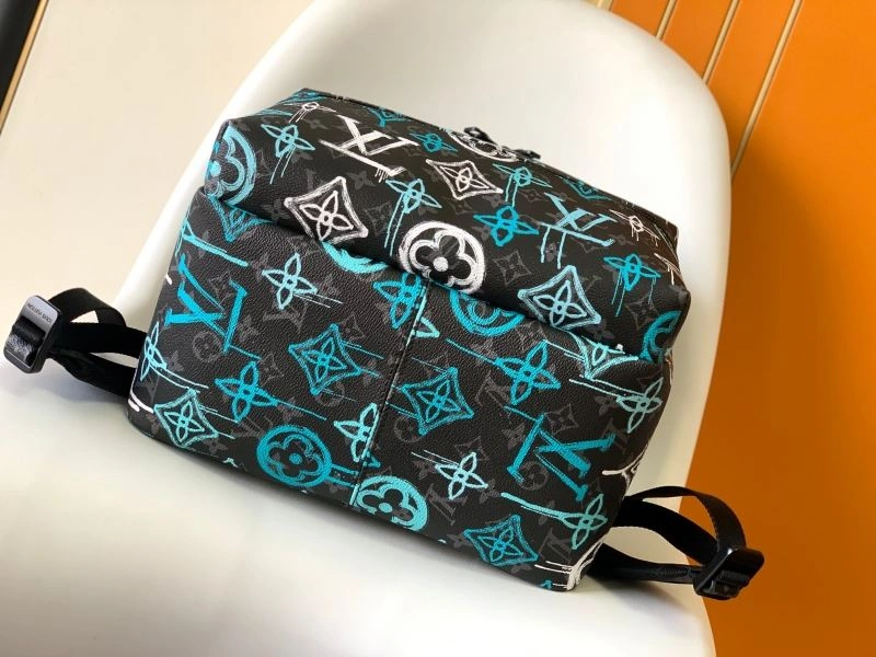 Louis Vuitton Backpacks Youthful 94417