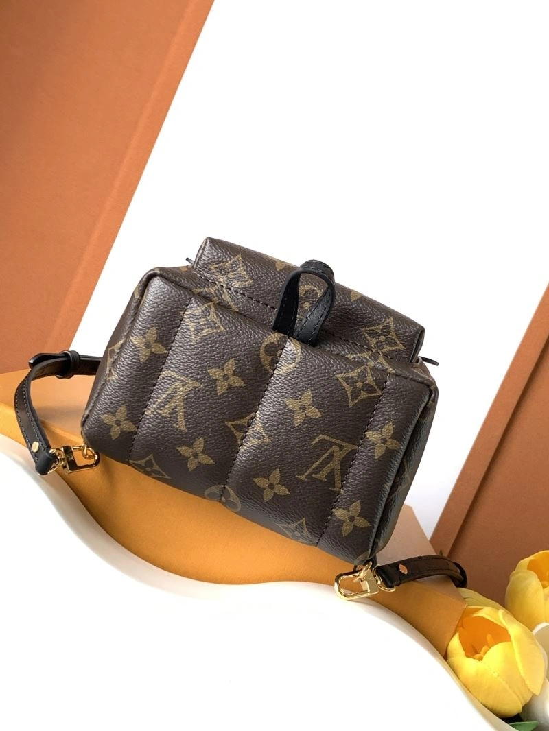 Lightweight Louis Vuitton Backpacks 93901