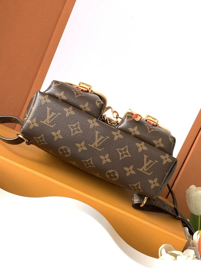 Louis Vuitton Backpacks Sustainable 93904