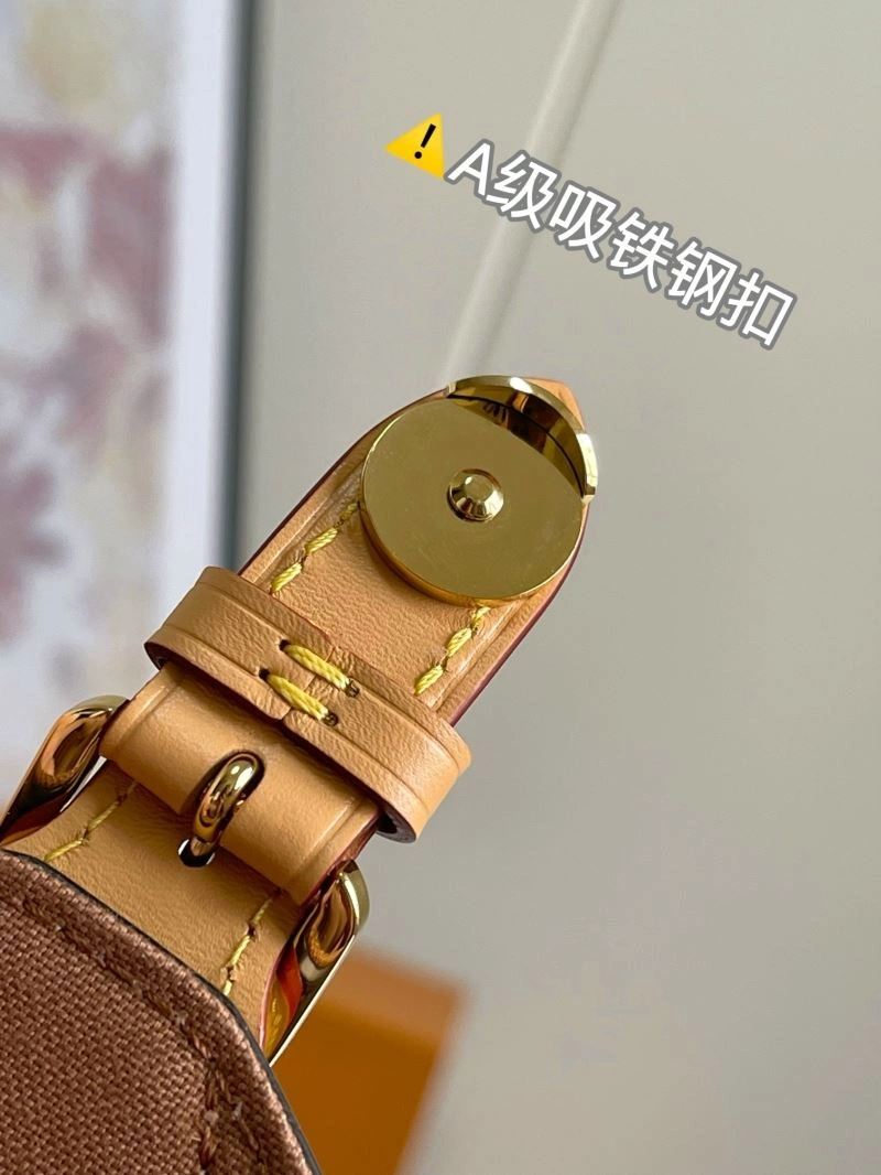 Compact Louis Vuitton Backpacks 93895