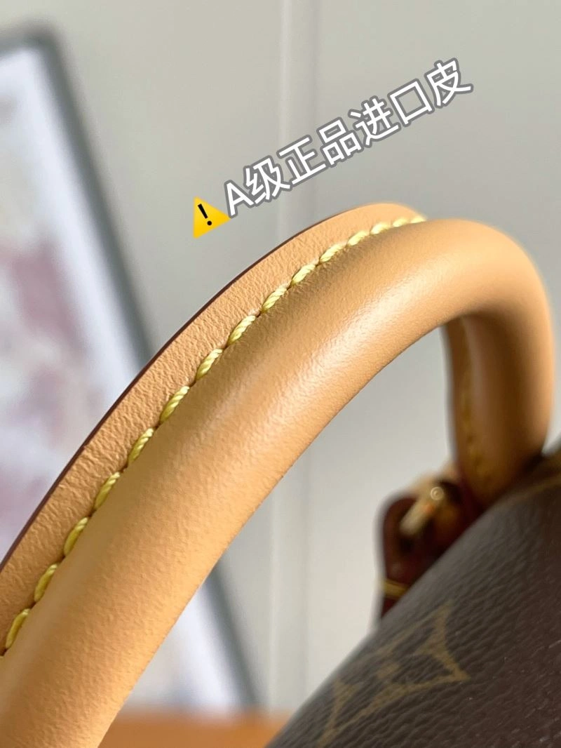 Compact Louis Vuitton Backpacks 93895