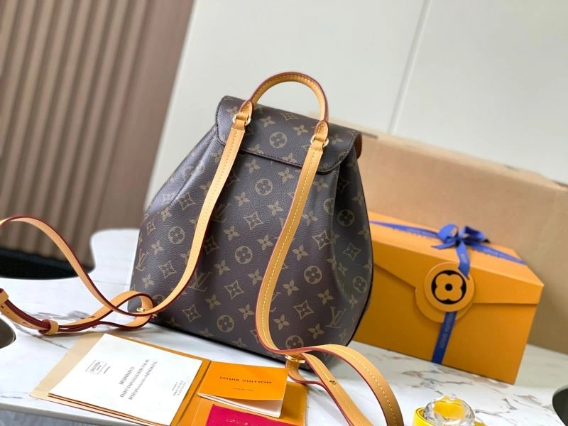 Louis Vuitton Backpacks Minimalist 93690