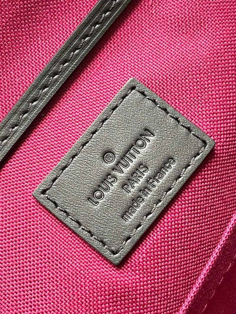 Louis Vuitton Backpacks Bold 93688