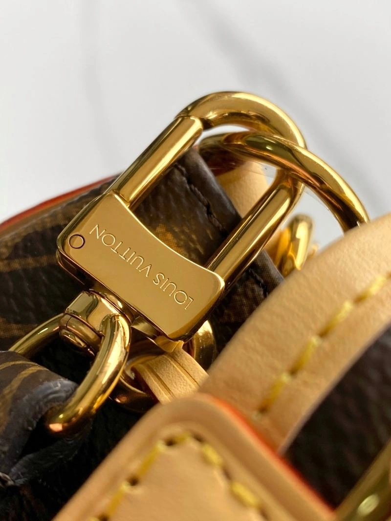 Louis Vuitton Backpacks EyeCatching 93685