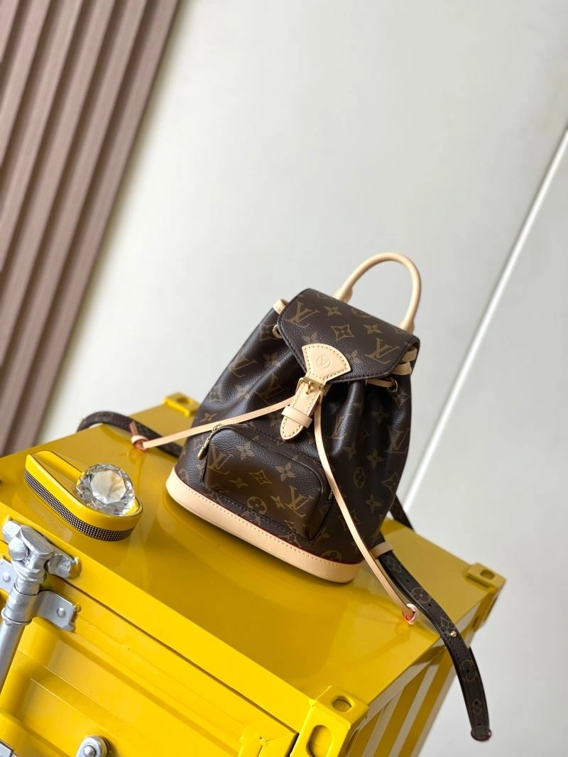 Casual Louis Vuitton Backpacks 93711