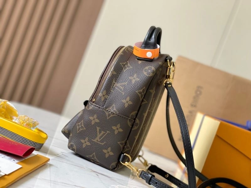 Soft Louis Vuitton Backpacks 93680