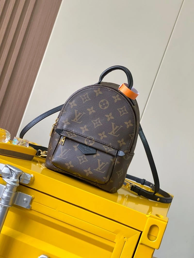 Soft Louis Vuitton Backpacks 93680
