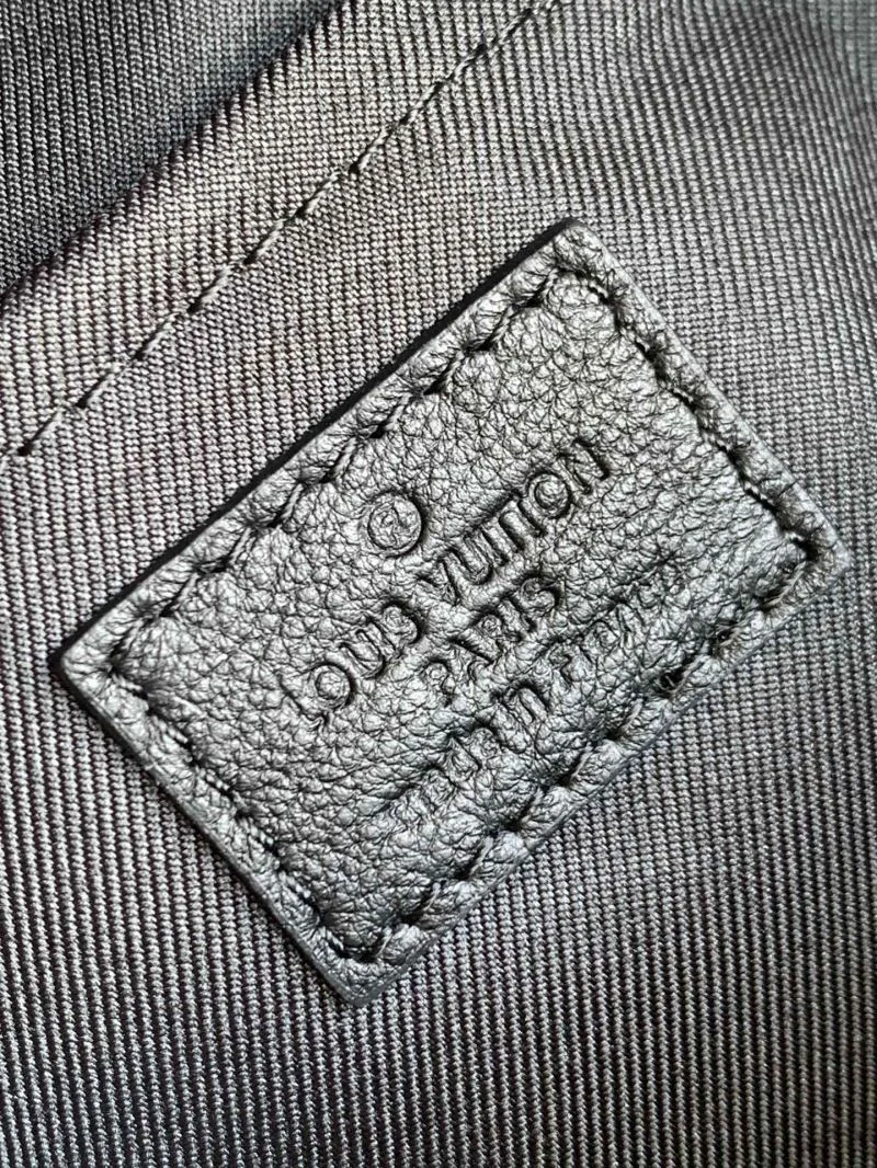 Louis Vuitton Backpacks Comfortable 43468