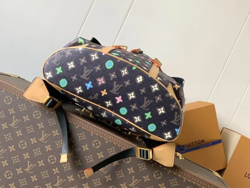 DailyWear Louis Vuitton Backpacks 43419
