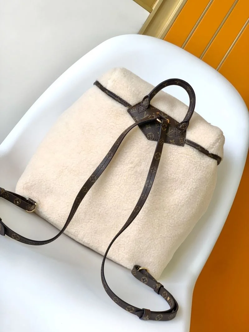 RelaxedFit Louis Vuitton Backpacks 43416