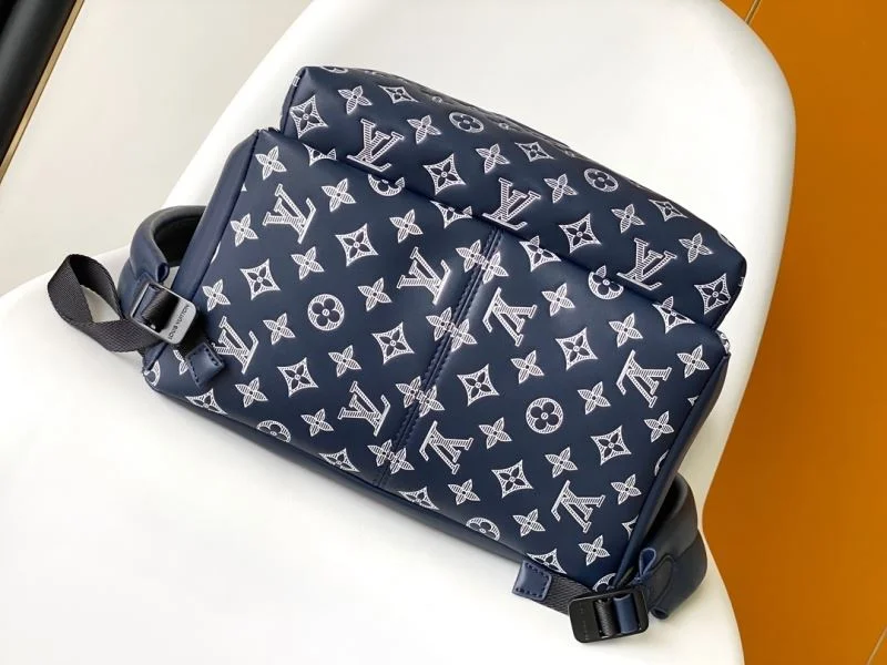 Sporty Louis Vuitton Backpacks 43405