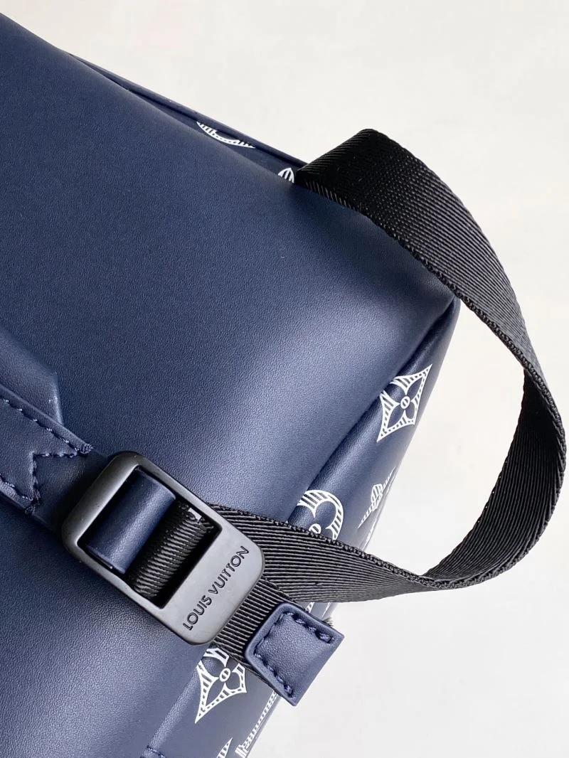 Sporty Louis Vuitton Backpacks 43405
